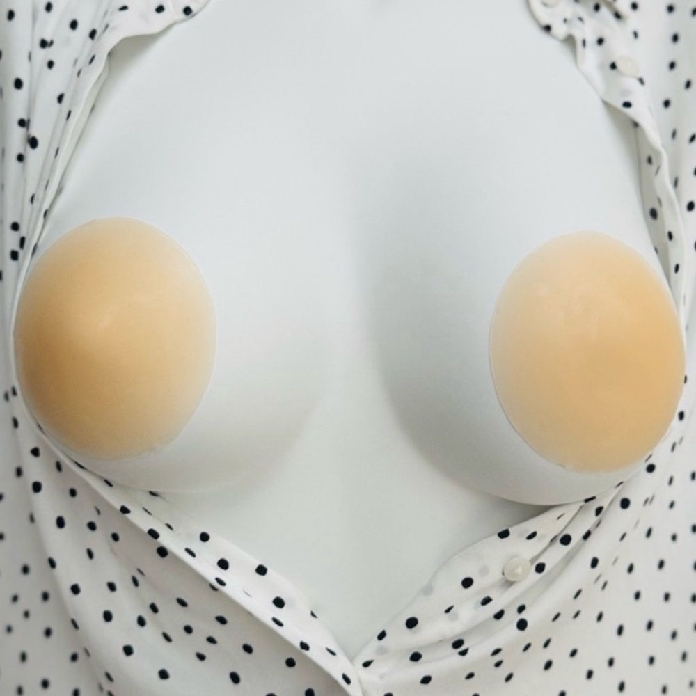 (PACK OF 3) Seamless Nude Silicone Reusable Nipple Covers (Beige)